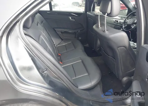 2011 Mercedes-Benz E 350 4Matic z USA, uszkodzony, nr VIN WDDHF8HB7BA279911